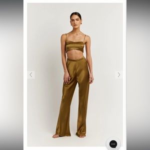 NWT! DISSH SIMONE CHARTREUSE SATIN BIAS PANT . Size 2 AUS
